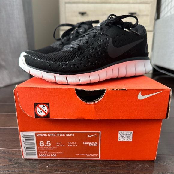 Nike Free Run Shoes - Picture 1 of 3